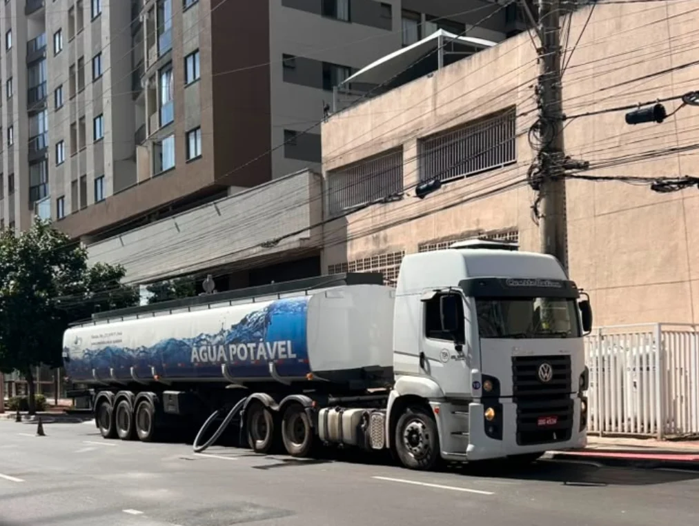 Abastecimento em condomínio, sem transtorno.